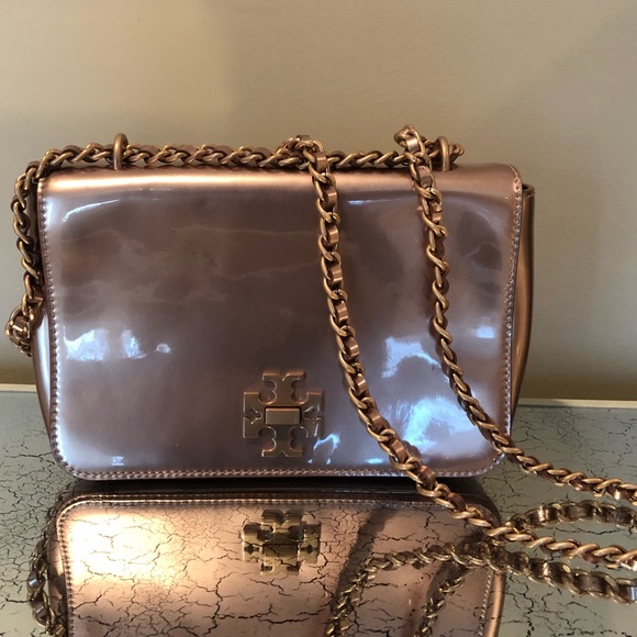Tory Burch clutch - Picture 1 of 3